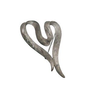 Vintage J.J. Silver-Tone Ribbon Heart Brooch Pin Textured Etched Design